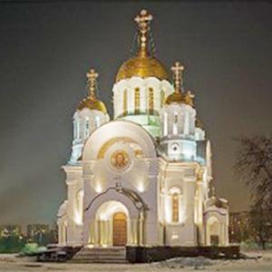 Религиозные учреждения Суворова